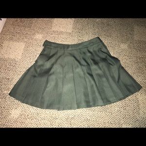 Pleated skirt